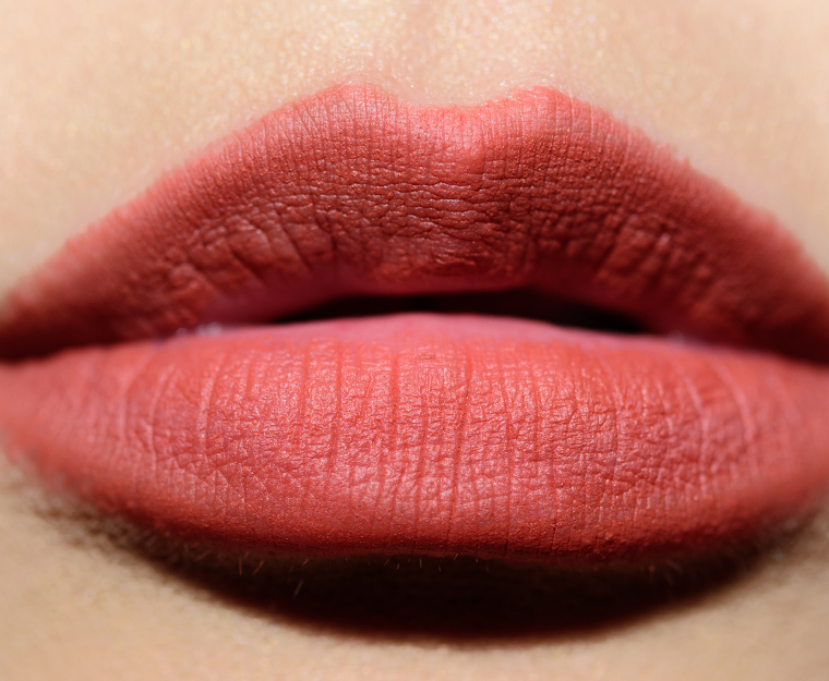 <p class="text-center">NARS Start Me Up Powermatte Lipstick</p>