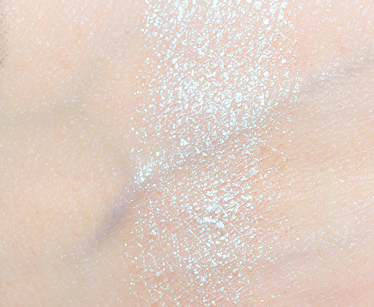 <p class="text-center">ColourPop Creepin' Super Shock Shadow</p>