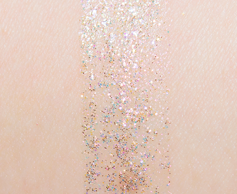 <p class="text-center">Moira Sweetness Diamond Daze Liquid Shadow (Glitter)</p>