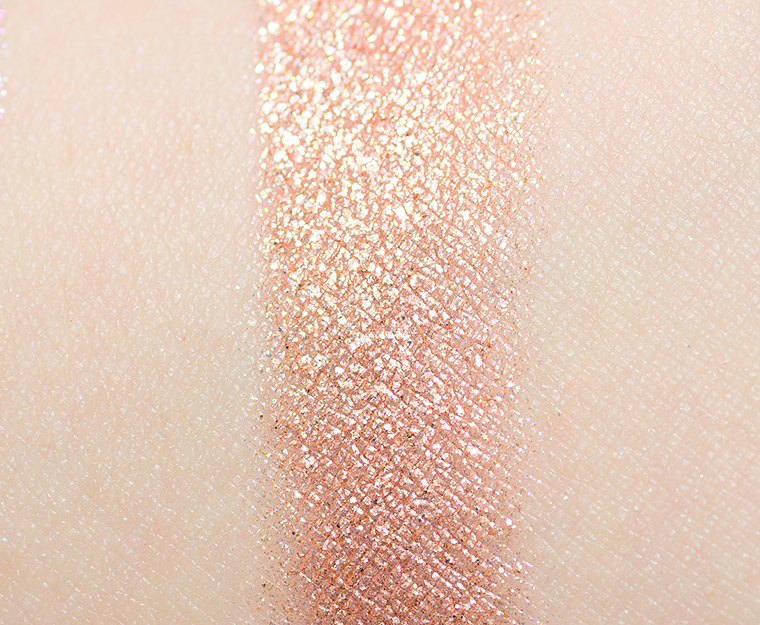 <p class="text-center">Charlotte Tilbury Golden Galaxy Crystal Glow Eyeshadow</p>