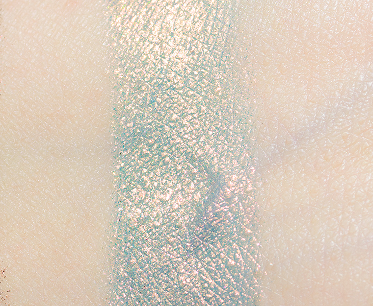 <p class="text-center">Danessa Myricks Fearless Lightwork Eyeshadow</p>