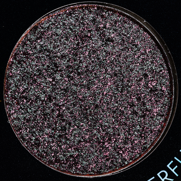 <p class="text-center">Danessa Myricks Powerful Lightwork Eyeshadow</p>