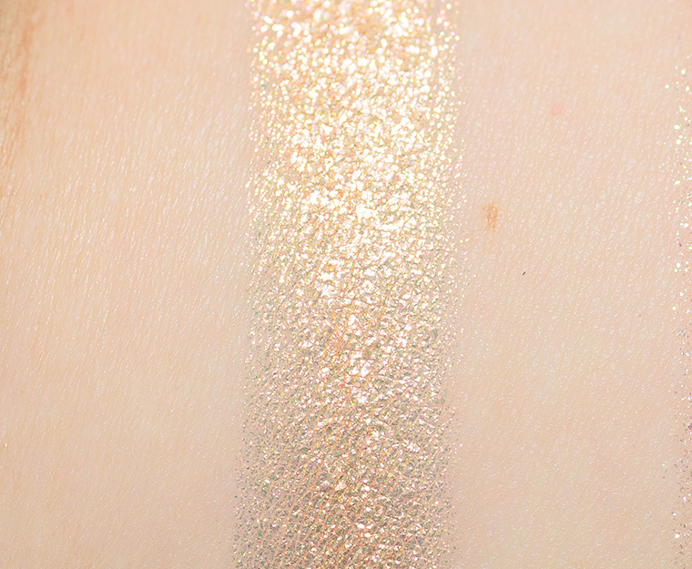 <p class="text-center">Danessa Myricks Radiant Lightwork Eyeshadow</p>