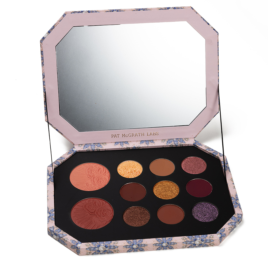 <p class="text-center">Pat McGrath Jeweled Temptation MTHRSHP Multi-Uuse Eye and Cheek Palette</p>