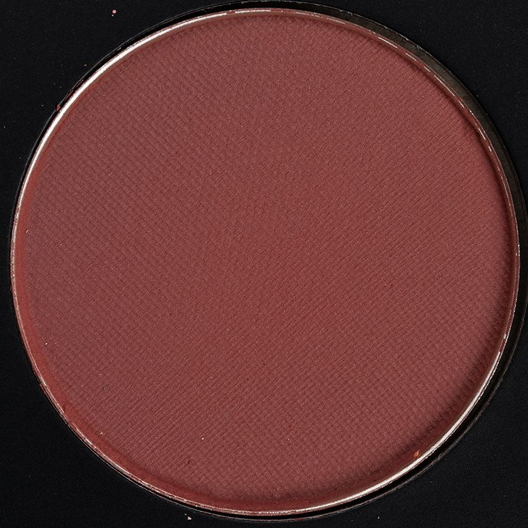 <p class="text-center">Pat McGrath Mythic Majesty EYEdols Eyeshadow</p>