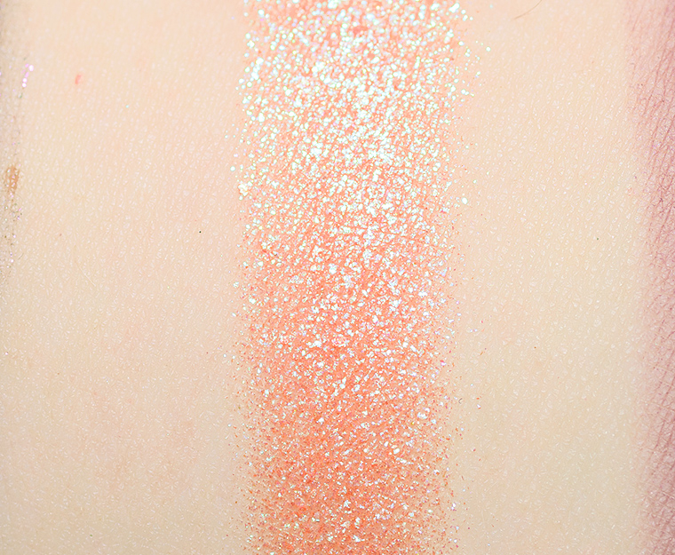 <p class="text-center">Pat McGrath Opalescent Moonstone EYEdols Eyeshadow</p>