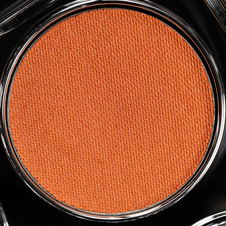 <p class="text-center">Rabanne Meltdown Eyephoria Eyeshadow</p>