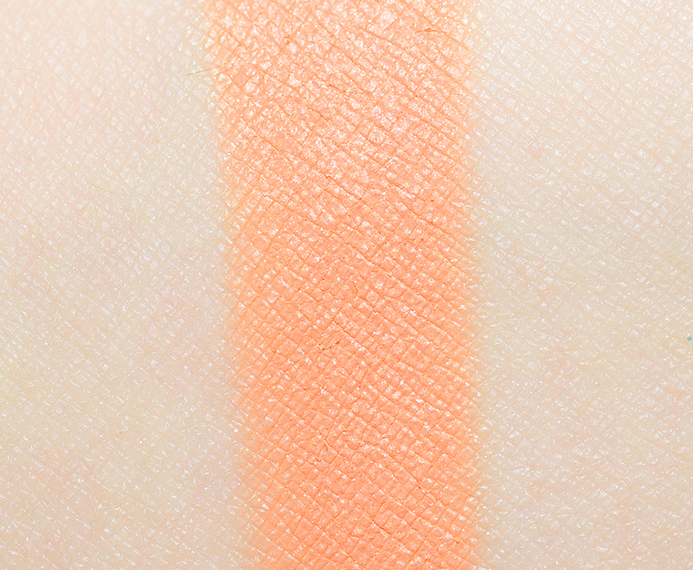 <p class="text-center">Rabanne Meltdown Eyephoria Eyeshadow</p>