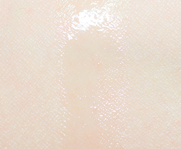 <p class="text-center">Rabanne Mirror Gloss Eyephoria Cream Eyeshadow</p>