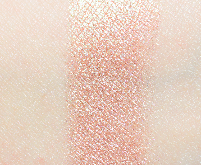 <p class="text-center">Rabanne Neutral Flash Eyephoria Eyeshadow</p>
