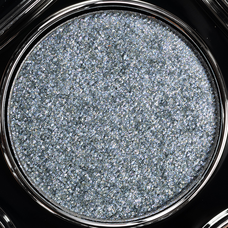 <p class="text-center">Rabanne Stylish Eyephoria Eyeshadow</p>