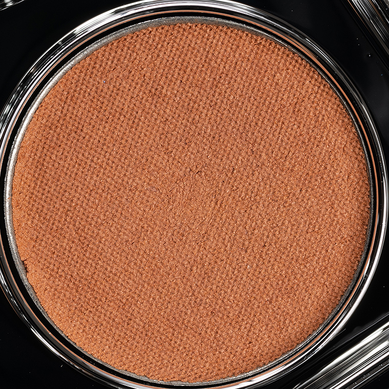 <p class="text-center">Rabanne Uptown Eyephoria Eyeshadow</p>
