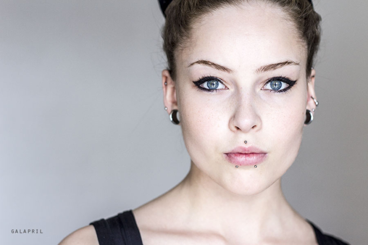 Charming cat-eyes