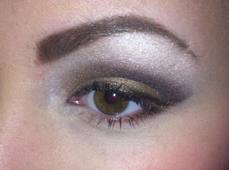 Neutral Gold Eye
