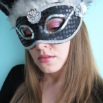 Halloween Mystery Woman Look