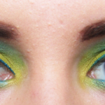 Tropical Green Gradient With Blue Eyliner