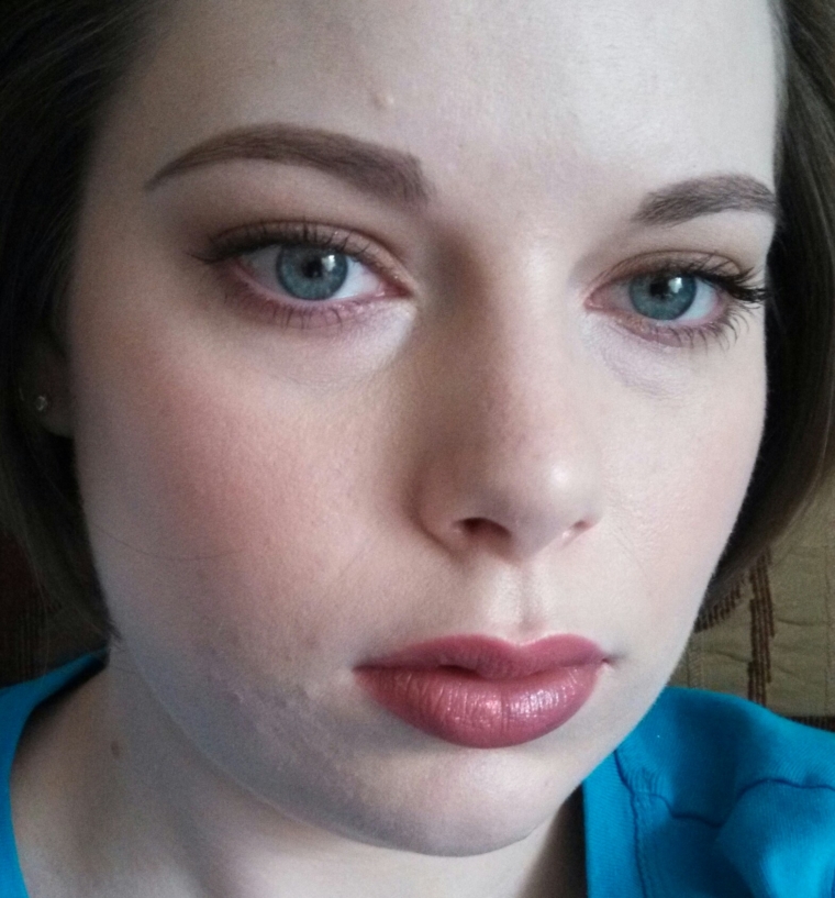 Natural Warm Eye