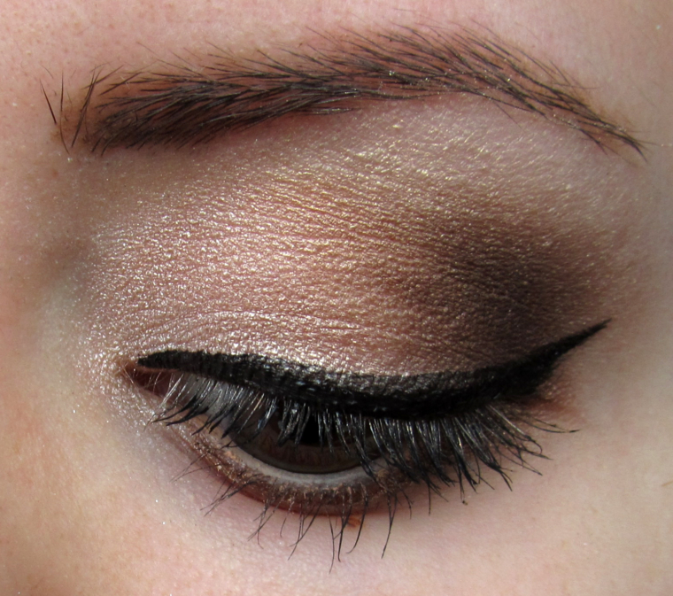 Neutral Eye & Pink Lip