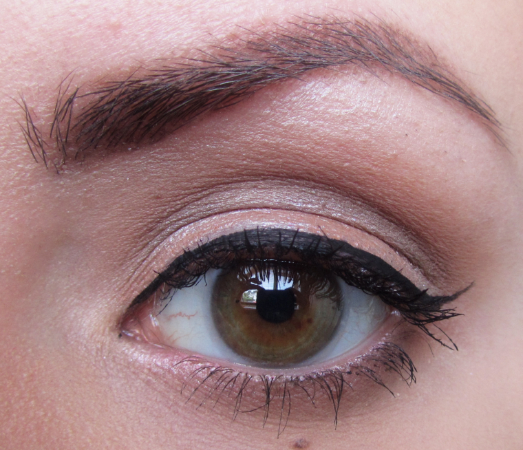 Neutral Eye & Purple Ombré Lip