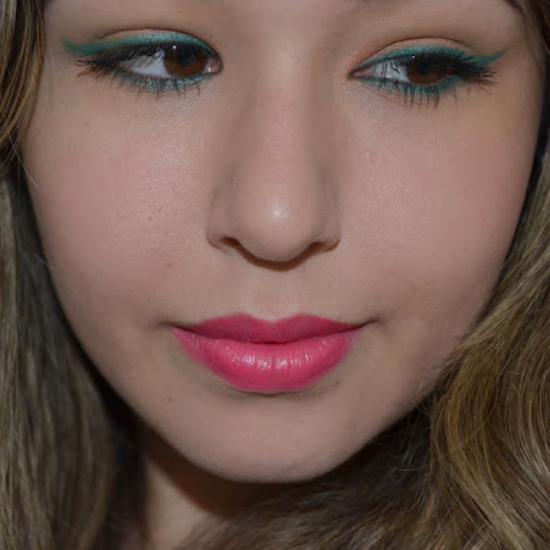 Green Eyeliner