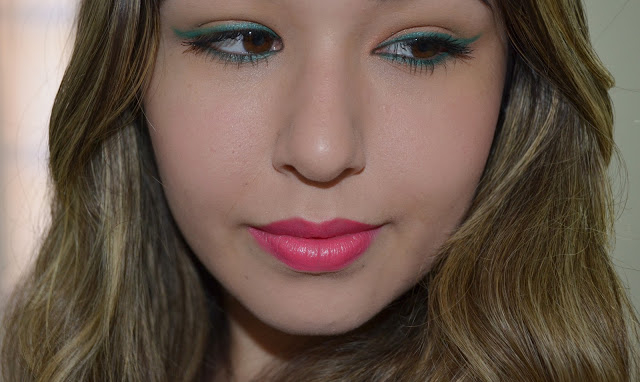 Green Eyeliner