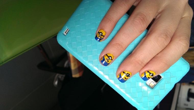Minion Nails
