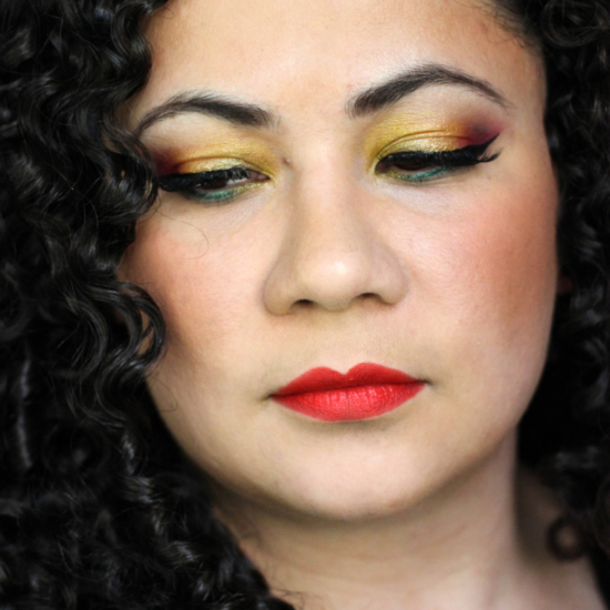 Colorful, Summery Smoky Eyes With Bold Lip