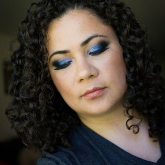 Dramatic Blue Smoky Eyes