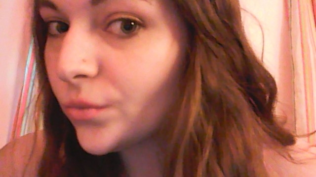Gold Eyes with Medium Glossy Pink Lip