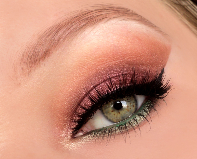 Autumn Berry/Green Look