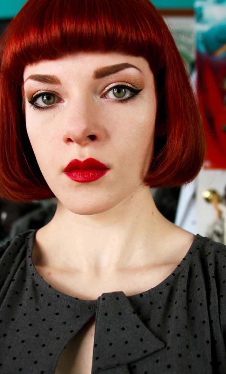 Rose Gold Metal Cat Eye