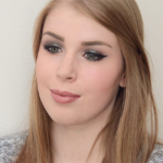 MAC Blue Brown Make-up Look