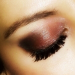 Brownish smokey for round eyes
