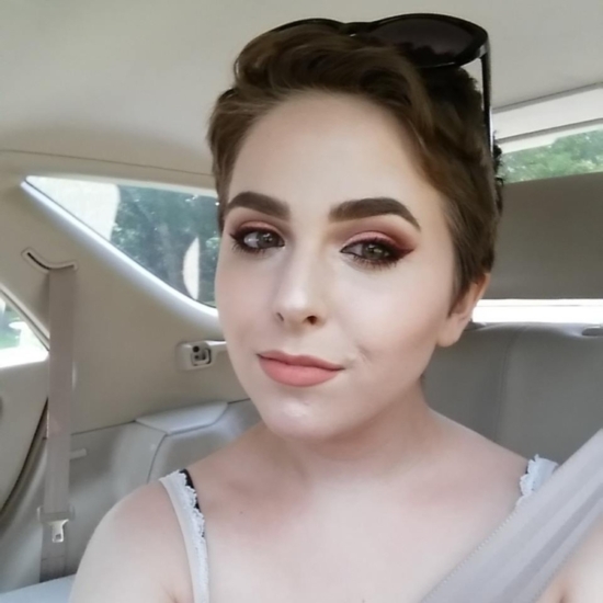 Burgundy Winged Liner