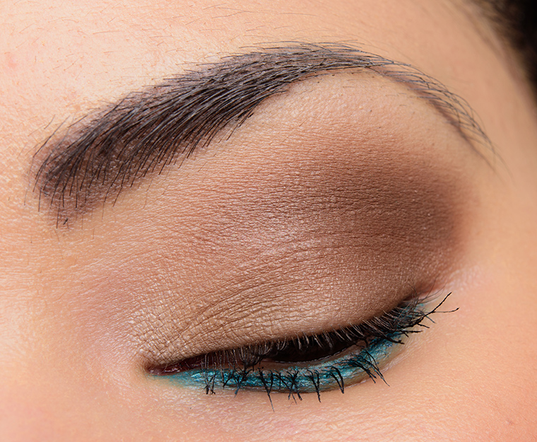 A Neutral Eye + Splash of Warm Red Look