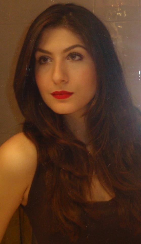 Basic Red Lip