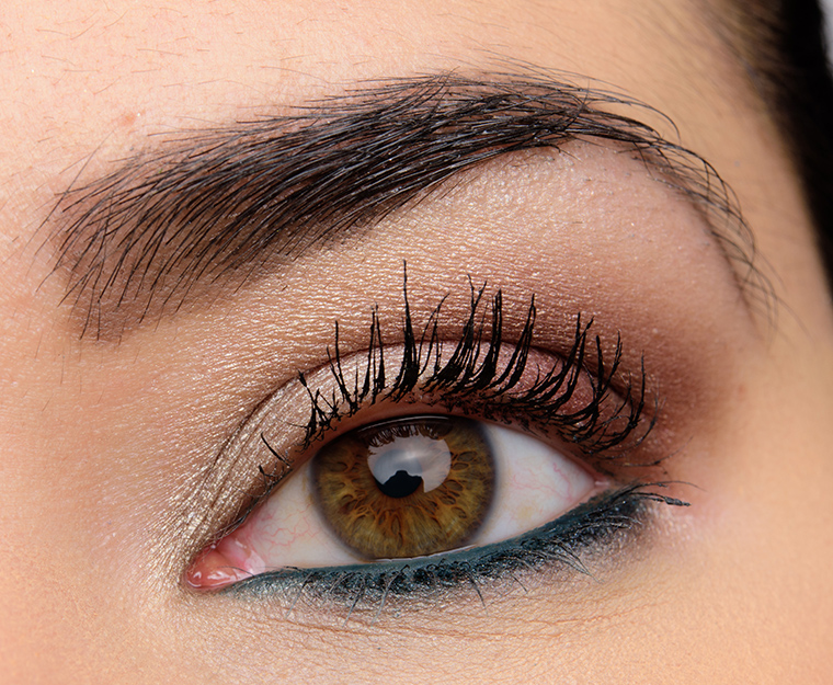 A Smoky Look with Viseart Bijoux Royal