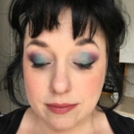 Sneaky bright colours for hooded eyes