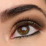 A Copper & Olive Eye with Smashbox