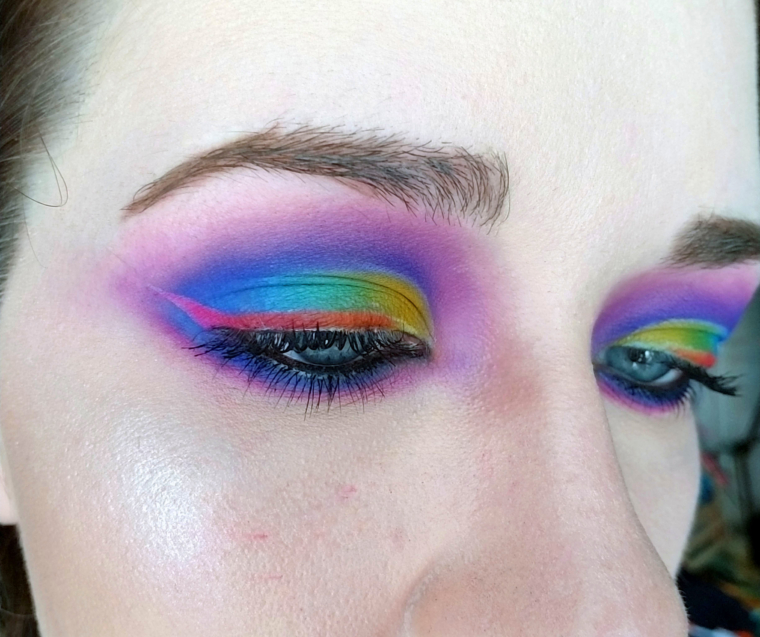 Rainbow Cut Crease