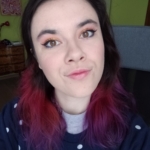 Spring look with a sunny lid and a blue bottom liner