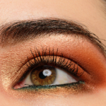 Too Faced Gingerbread Extra Spicy Eyeshadow Look - Warm & Coppery