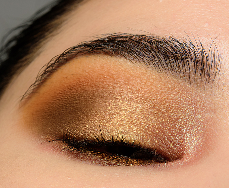 Urban Decay Honey Pot Eyeshadow Look