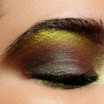 Ornamental Reflects of Ochre and Verte Look
