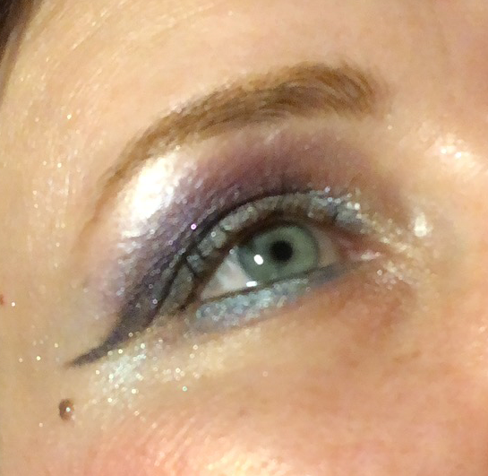 Floating Wing in Slate