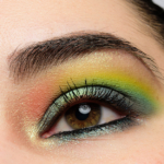 Huda Beauty Python Eyeshadow Look